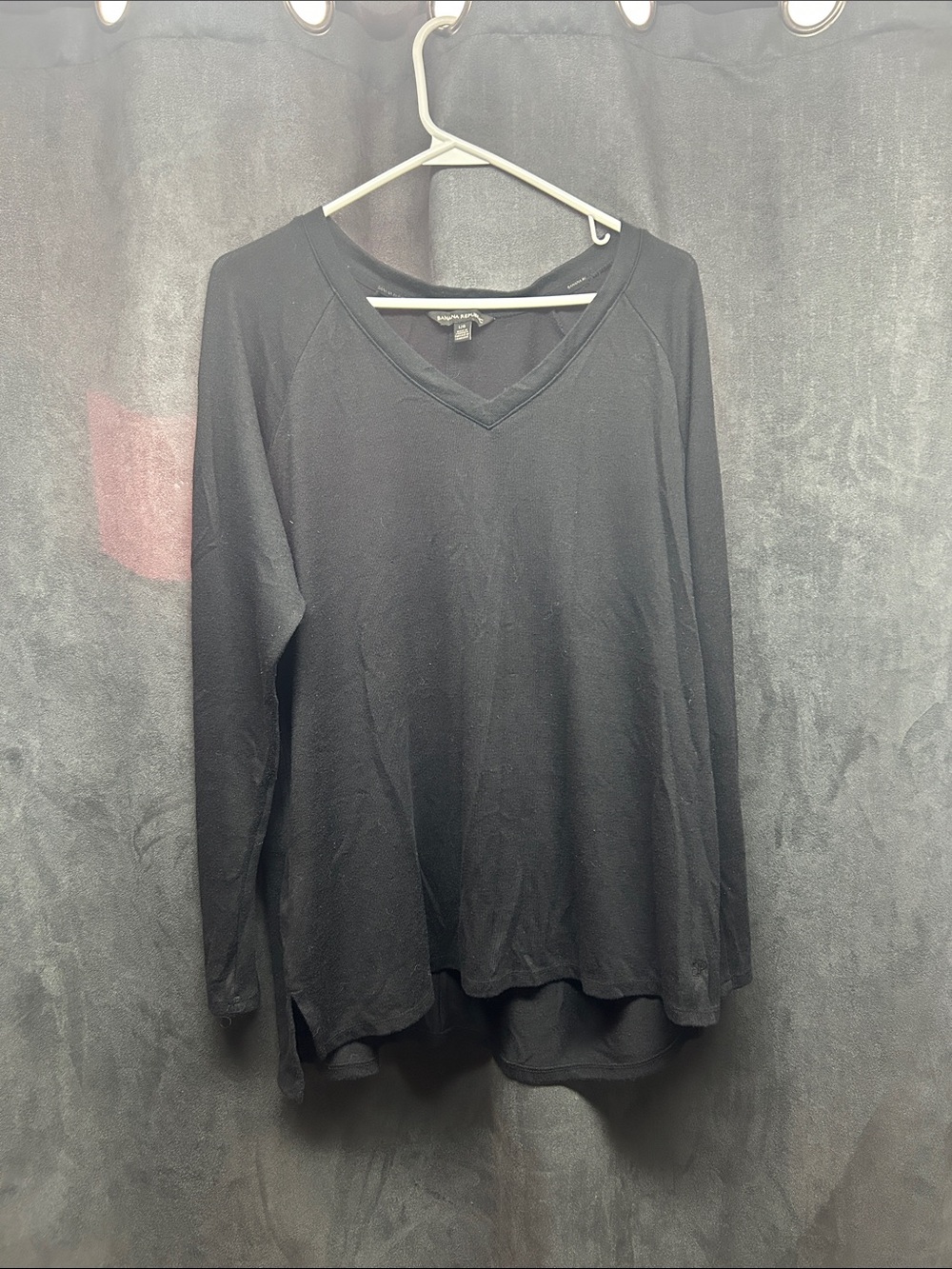 Banana Republic Black V-Neck Long Sleeve Top